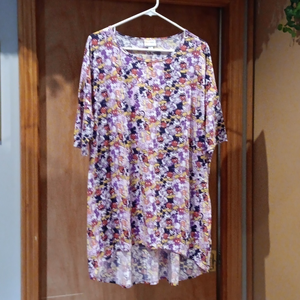 Lularoe Irma size xl